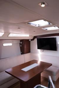 VE Luxuryacht for exclusive use near the Biennale