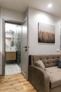 Cozy Quiet City Center Apartment