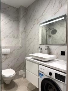 1bd Apartment in Sanville Park, Sviatopetrivske - 2 floor 416