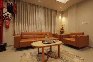 Balaji Hotel