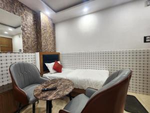 Hotel The Yuvaan BnB- Near New Delhi Railway Station
