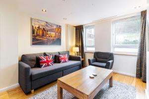 Tower Bridge 2BR apartment for 6 with terrace