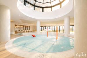 Prestige 713 - tuż przy plaży - widok na morze - basen, sauna , jacuzzi w cenie pobytu - Easy - Rent Apartments