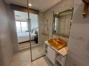 Luxury Studio Infinity Pool Wynham Golden Bay