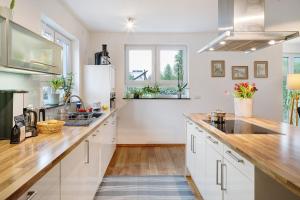 Modernes 5 Schlafzimmer Haus mit T