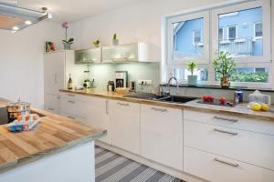 Modernes 5 Schlafzimmer Haus mit T