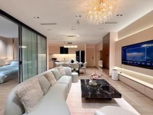 The SUN Apartment Vinhomes Times City