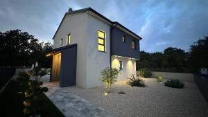 Villa Dani by Villas Guide