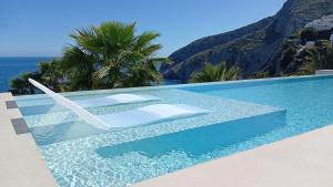 Apolonia - By Almarina Villas