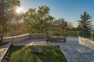Sunny Villa-Earthen Stone Gem by etouri