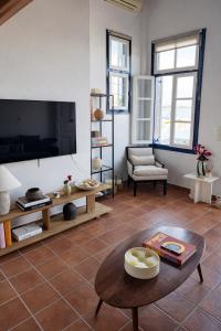 Boutique Seafront House I - Private Terrace & Views