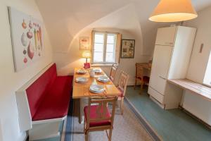 Ferienwohnung Ottmanach Schlosshof