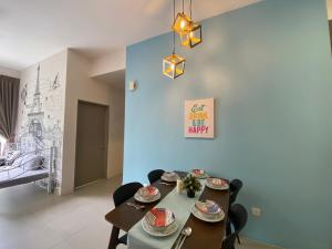 Cozy 2BR Family Stay , Walk to Night Market