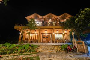 Maison de YOLO - Ha Giang Eco Retreat
