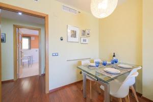 WintowinRentals SkyView Teatinos - Terrace, Bright & Open Views
