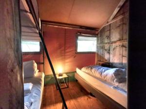 Outdoors Holten - Glamping tent bad