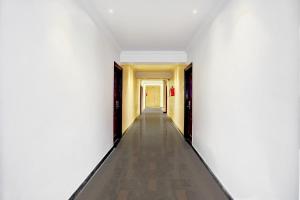 OYO Townhouse Anantapur Near Srikantam Circle