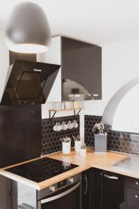 Le Spot71 T5 Duplex - Terrasse - Salle de jeux - Parking privé vidéosurveillé