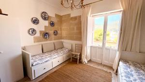 Al centro con panorama Favignana Isole Egadi