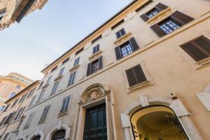 luxury via del Corso