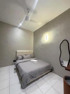 Aidee Homestay Taman Ria Height