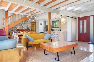 Gite 8 Personnes, Val Dazun