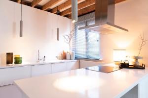 The Studio - Shifting Scenery