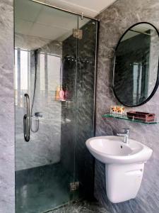 Phương Đông Huế Homestay