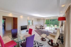 HENRI CAMILLE AGENCY- Eden Palm- 3 bedrooms garden and sea view