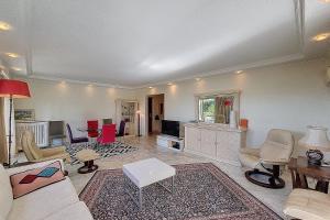 HENRI CAMILLE AGENCY- Eden Palm- 3 bedrooms garden and sea view