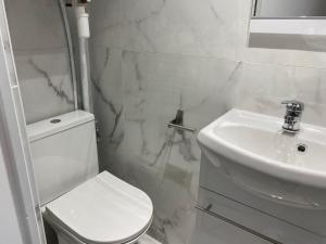 New 901 Suite Noemie- Cosy Apartment Paris Center