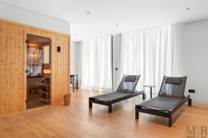 Golden Mile Garden Residence Ref #115