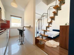 Wysoka Two-Level Cosy Apartment by BookingHost