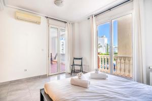 Two bed - Two Bathroom apartment AA211LT