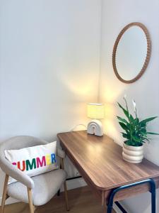La Parenthèse Champenoise - Cozy, Netflix & desk