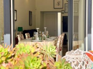 Pool oasis with private parking- Modern Country Villa Vigia 8