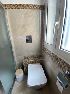 Apartment - Sleeps 5 Free Parking & Pet Friendl