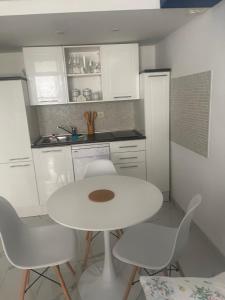 Apartma Delfinček