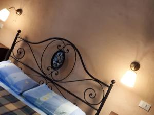 Holiday Home Romantisches Chalet in der Toskana by Interhome