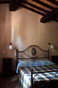 Holiday Home Romantisches Chalet in der Toskana by Interhome