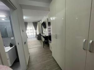 Studio Holiday 1 Casa del Mar Mamaia Nord