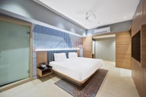 Holiday Inn Express & Suites Vijayawada by IHG