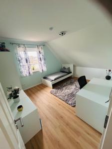 Vier Zimmer Apartment, Messe Nähe, 9 Personen