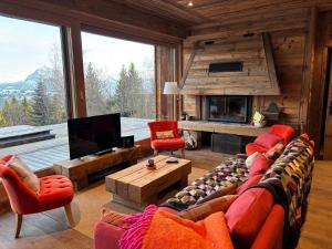 RARE Chalet isolé vue incroyable et petit Jacuzzi