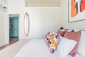 Campo de Ourique Deluxe Mid-Term Stays