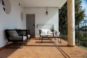 Makasi Home - Planta baja habitación con piscina en Argentona