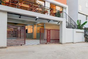 Townhouse MVP Sector With Kailasagiri Hill View