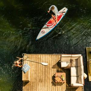 Canal House With Floating Deck And Canal Access