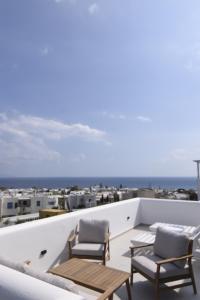 Aegean Pearla Boutique Houses-Private Jacuzzi & Beach Perks