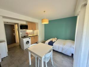 Le Studio Cosy - parking, balcon et fibre à Vannes